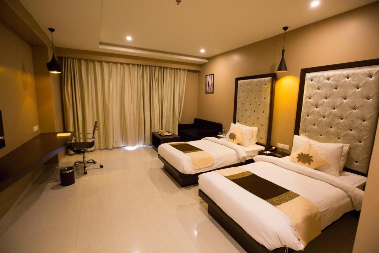 Hotel Anjushree Ujjain Zewnętrze zdjęcie