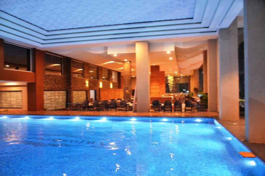 Hotel Anjushree Ujjain Zewnętrze zdjęcie