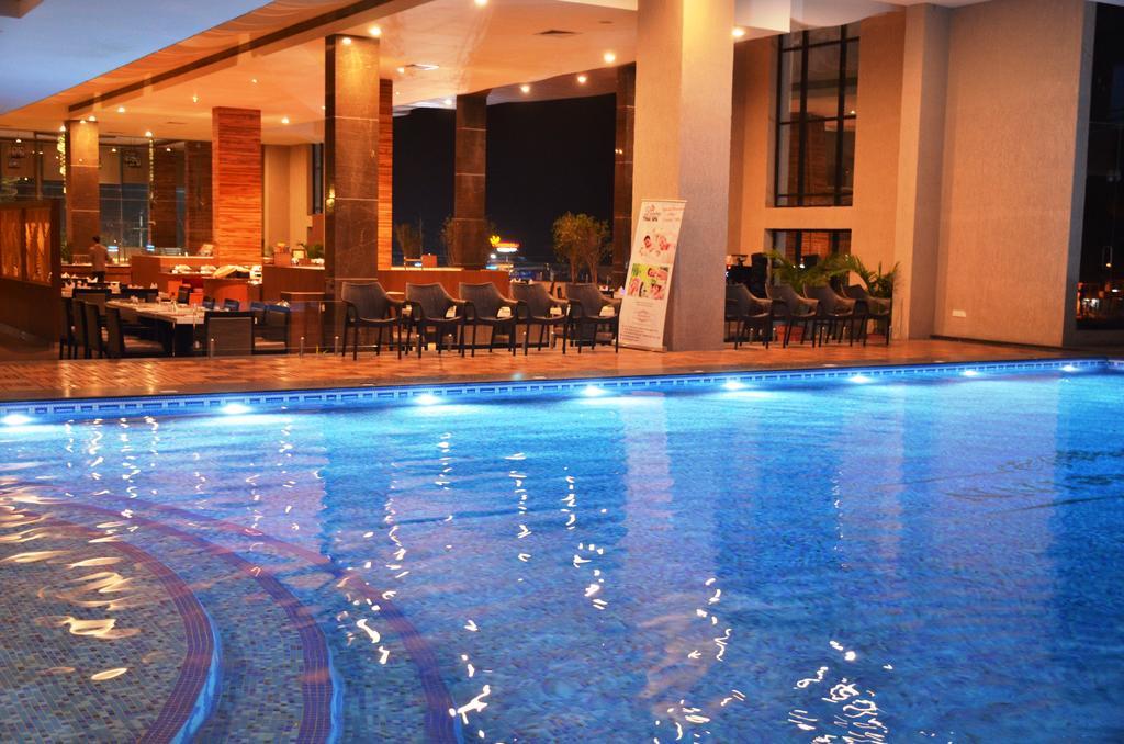 Hotel Anjushree Ujjain Zewnętrze zdjęcie