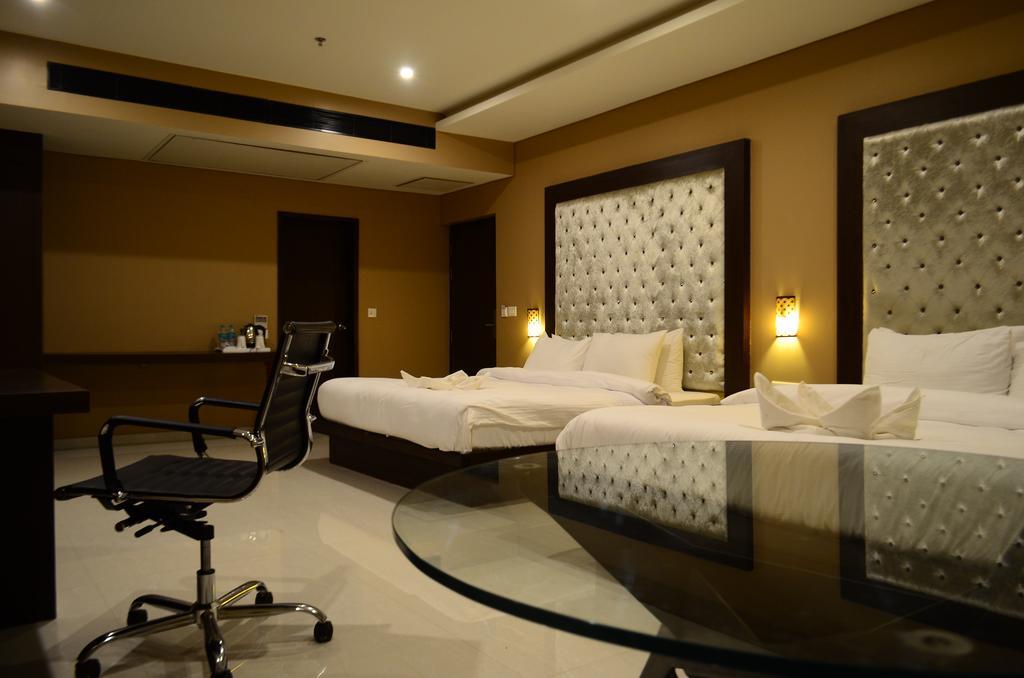 Hotel Anjushree Ujjain Zewnętrze zdjęcie