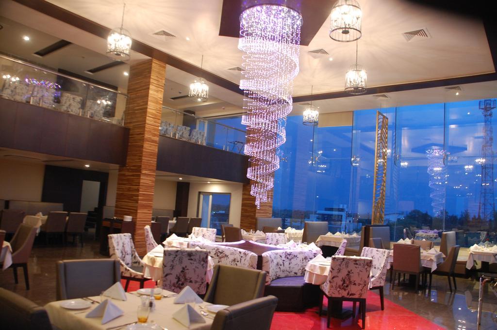Hotel Anjushree Ujjain Zewnętrze zdjęcie